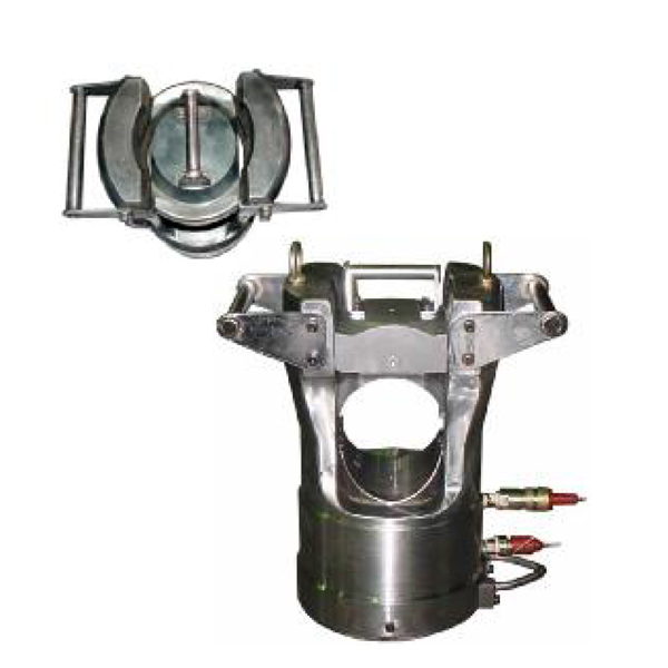 HYDRAULIC CYLINDER - 200TON